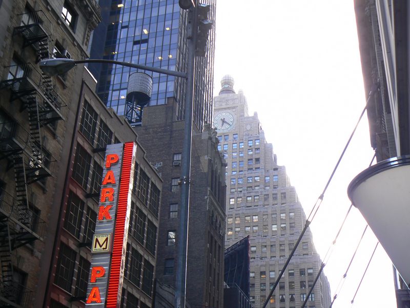 Paramount Building: Paramount Building 6